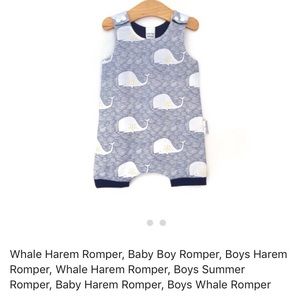 Organic baby boy whale romper